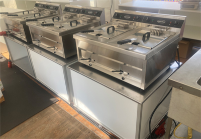 Aluminium Klapptheke Empfamgstheke Modultheke Eiche furniert Streifen